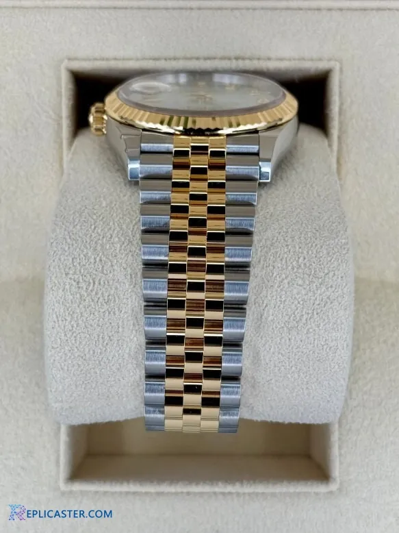 Datejust 36mm with mother of pearl dial