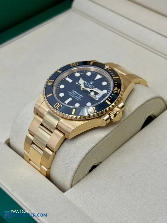 Rolex Submariner 41mm bezel engraving