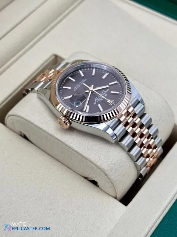 Rolex Datejust 36mm - Chocolate dial with date window