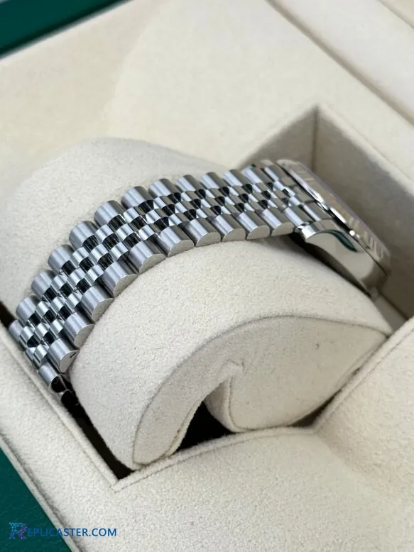 Datejust 31mm replica bracelet detail