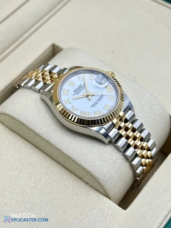 Datejust 31mm replica Jubilee bracelet close-up