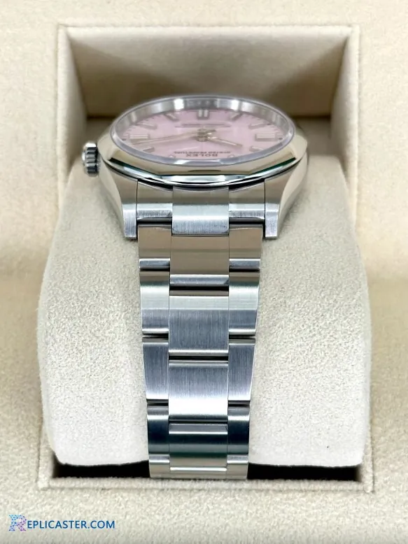 Replica Rolex watch in presentation box