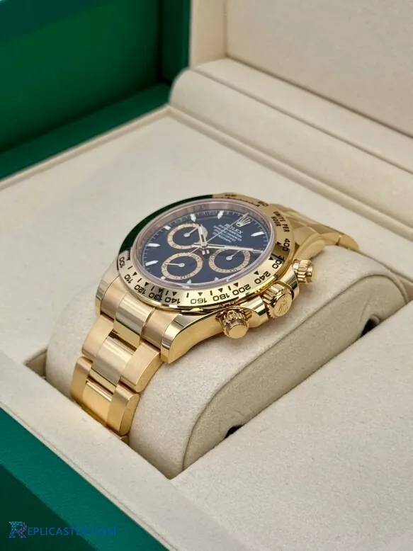 Rolex Daytona clasp detail, secure closure