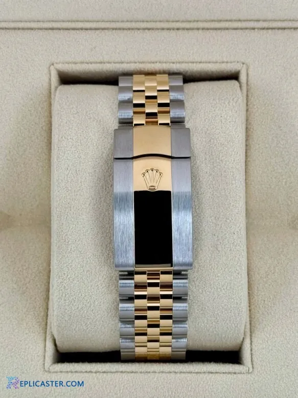 Sky-Dweller 42mm replica in presentation box