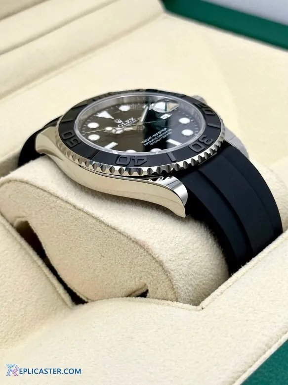 Yacht-Master 42 bezel and dial detail