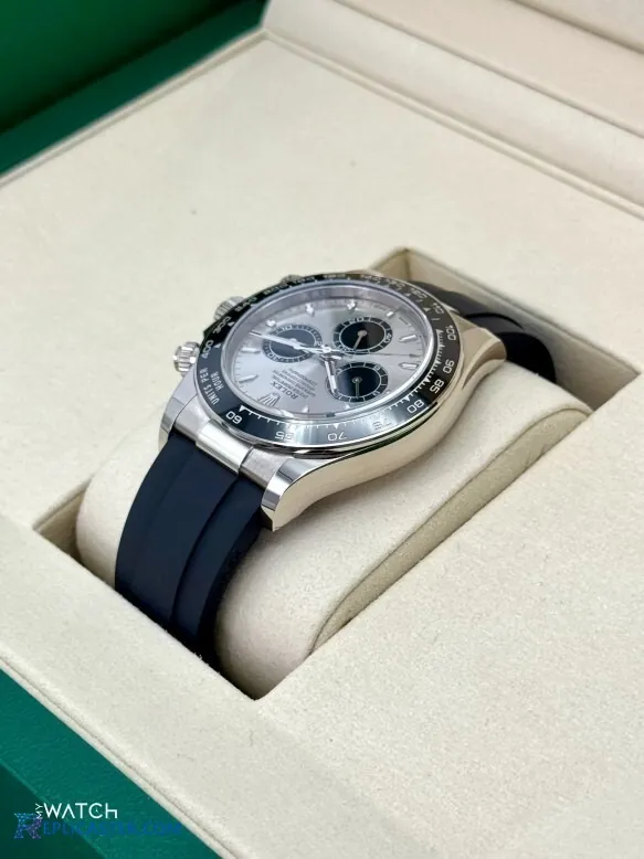 Rolex Daytona 40mm Clone - Case detail, 904L steel