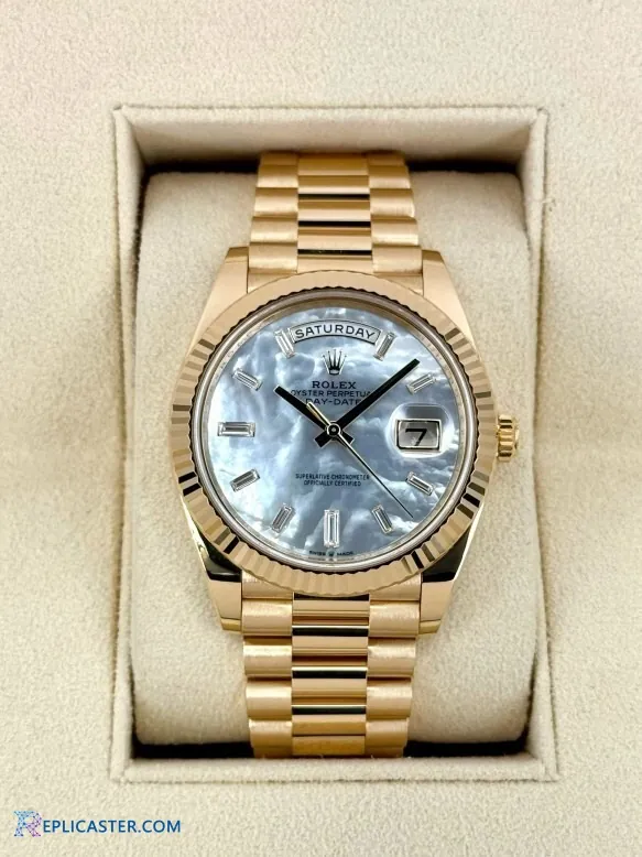 Replica Rolex Day-Date pearl dial texture