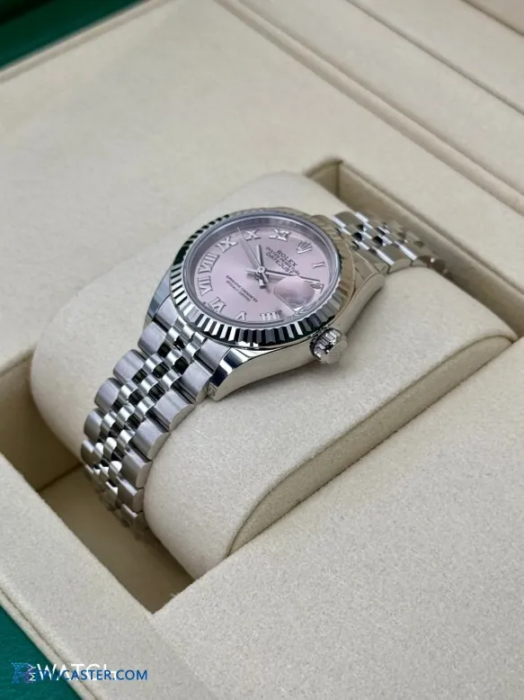 Rolex Lady Datejust 28mm fluted bezel detail