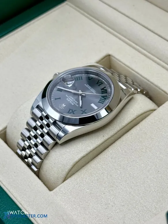 Datejust 41mm - Roman Numeral Dial Detail