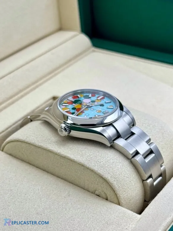 Rolex Oyster Perpetual 31mm dial detail