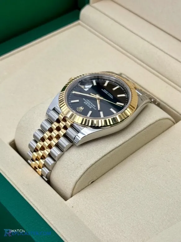 Datejust 41mm two-tone case detail