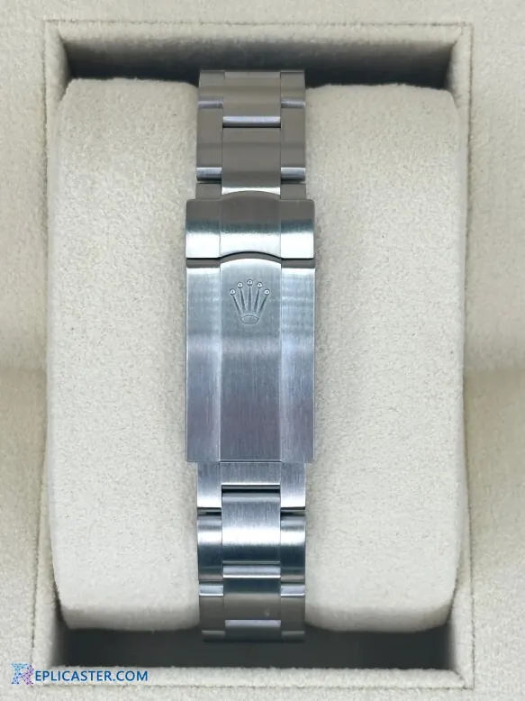 Rolex Oyster Perpetual 31mm Turquoise case back view