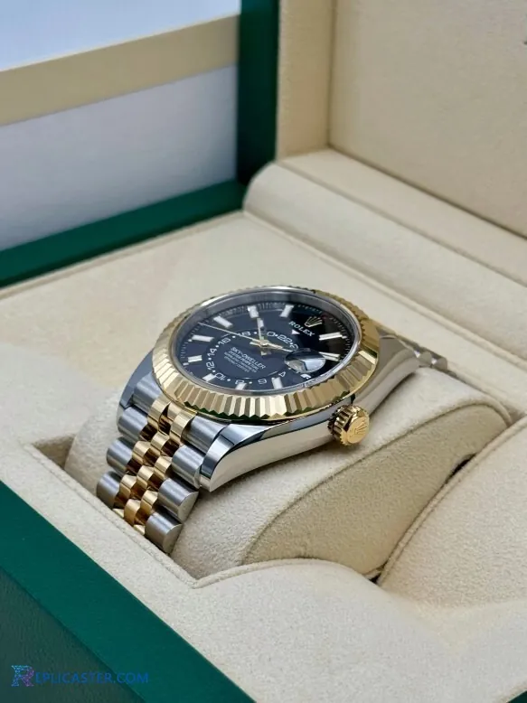 Replica Rolex Sky-Dweller gold & steel band