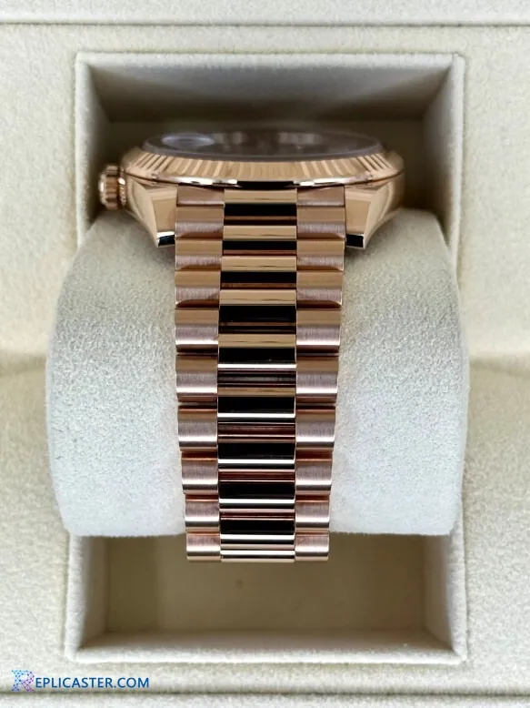 Replica Rolex Day-Date 40mm, bracelet detail