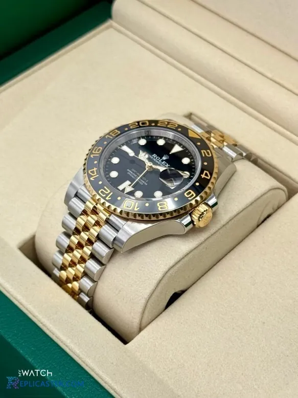 1:1 Clone Rolex GMT-Master II Case Side