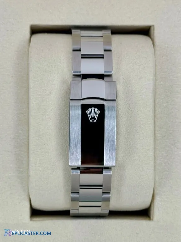 Datejust 41mm watch in presentation box