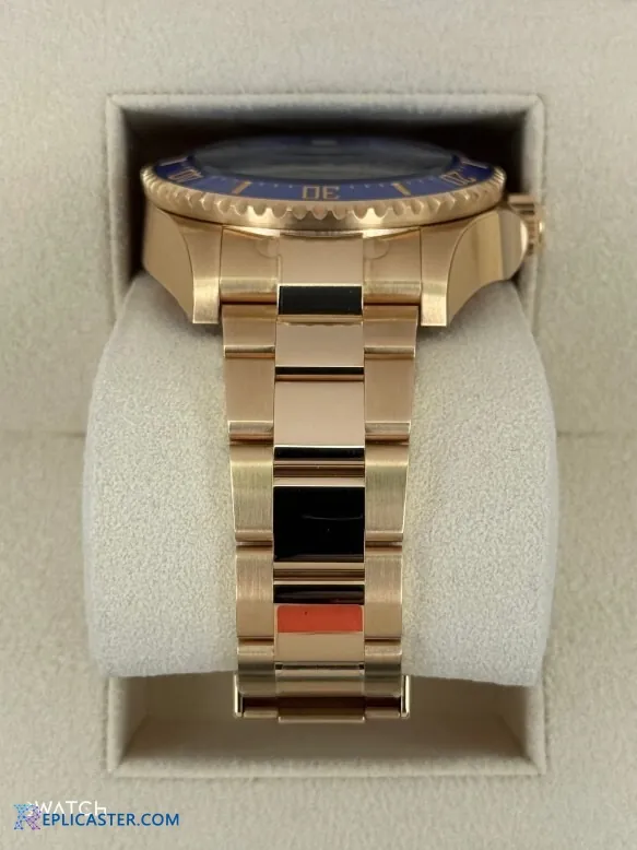 Rolex Deepsea 44mm clasp detail