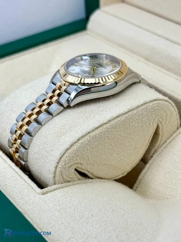 Replica Datejust 28mm case side detail