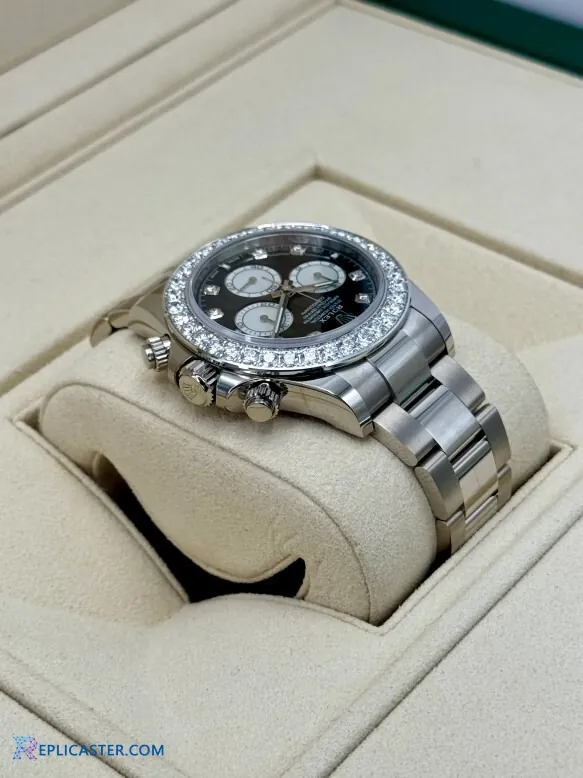 Rolex Daytona 40mm case detail