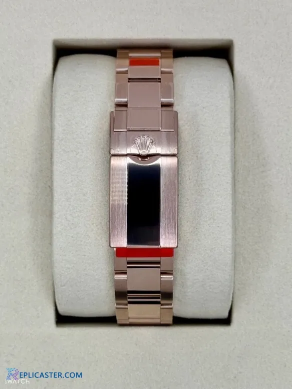 Rose gold Daytona replica, angled view
