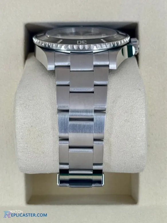 Submariner 41mm Clone - Watch in Presentation Box