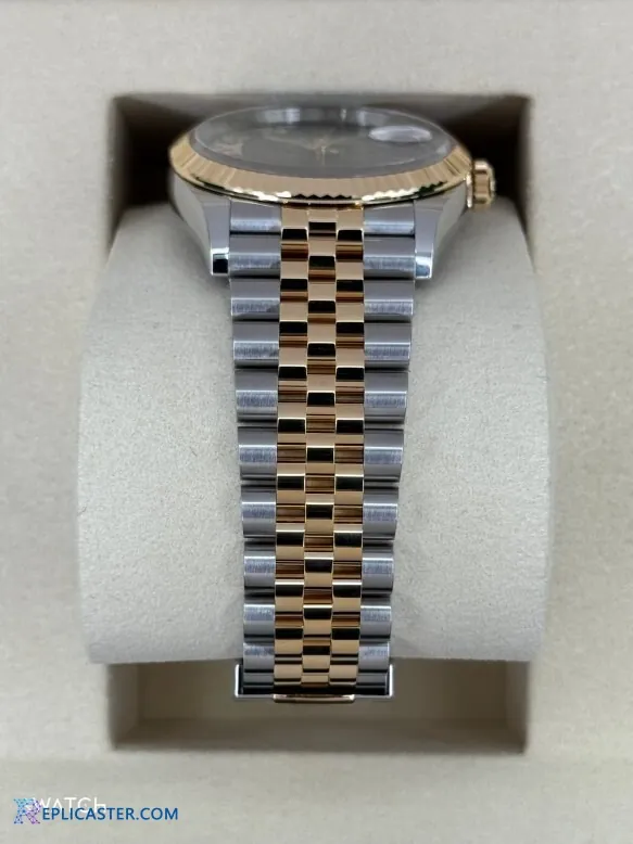 Datejust 36mm replica angled view, gold & steel