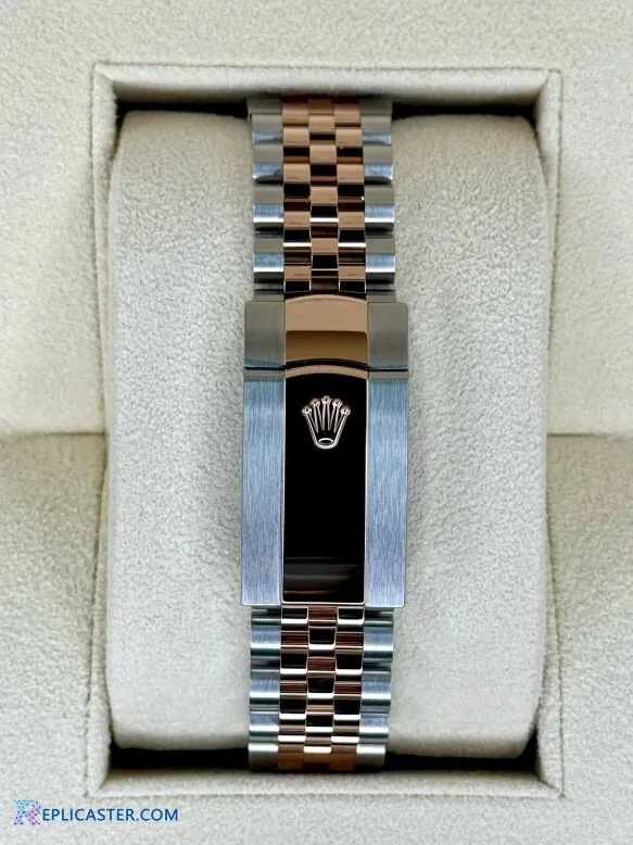 Datejust 41mm caseback view