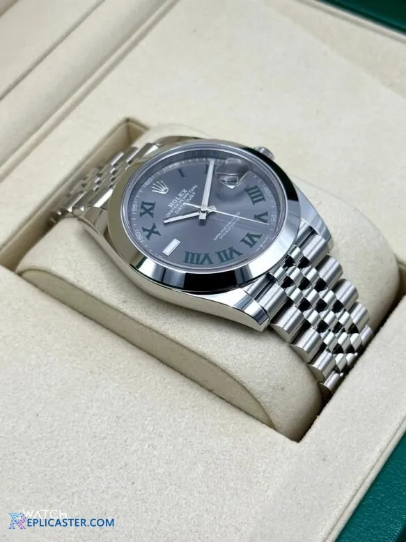 Rolex Datejust 41mm - Stainless Steel Bracelet