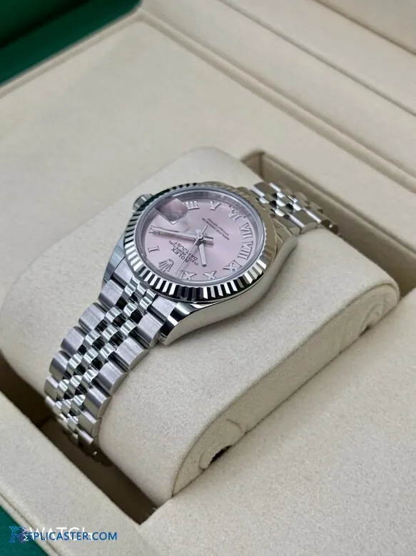 Rolex Lady Datejust 28mm case side detail