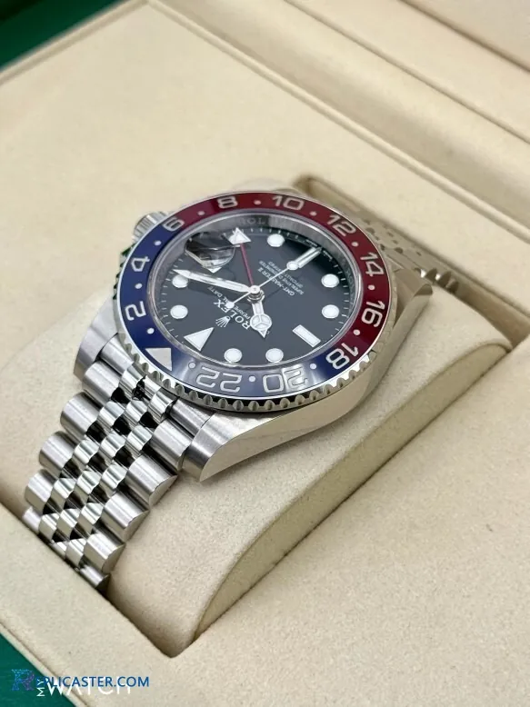 Rolex Pepsi watch 904L case side view