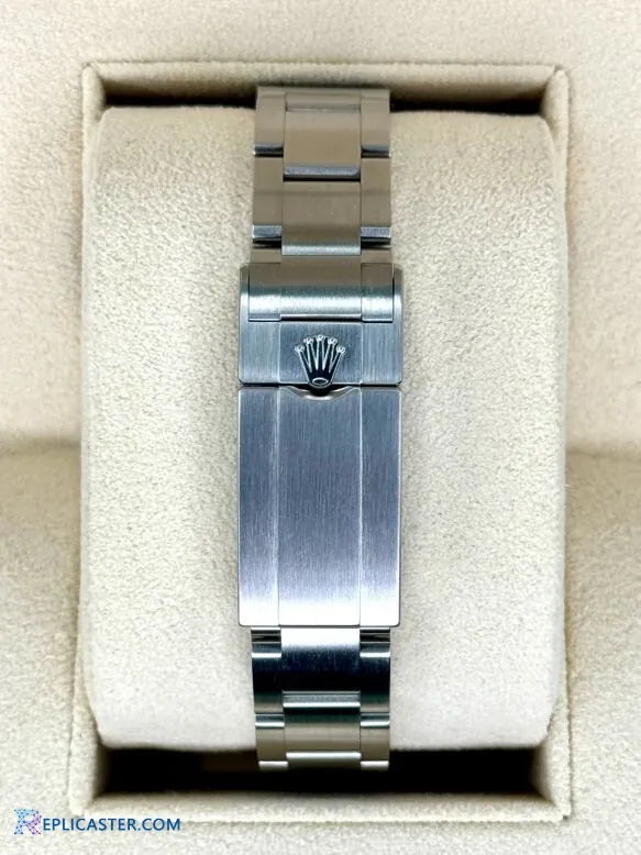 Explorer 36mm watch angled view, bracelet shown