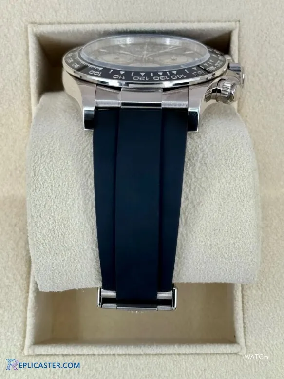 Rolex Daytona 40mm replica bezel engraving