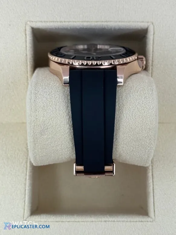 Yacht-Master 37mm case back view