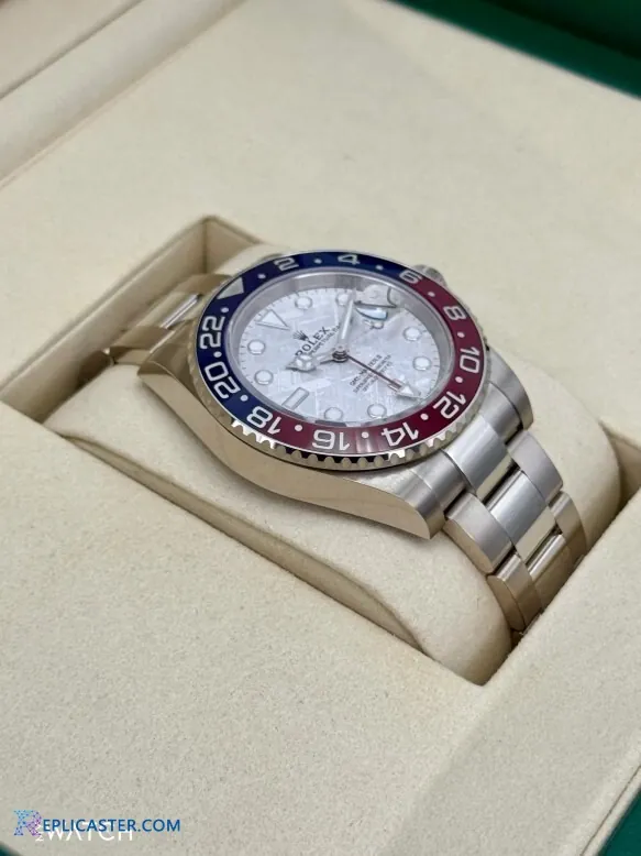Rolex GMT-Master II Pepsi 126719BLRO front view