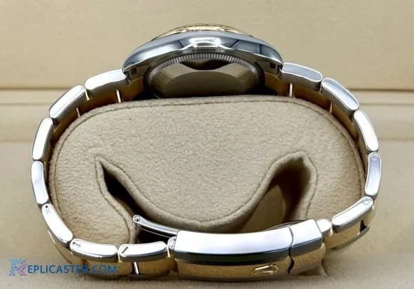 Rolex Datejust 31mm dial with date window