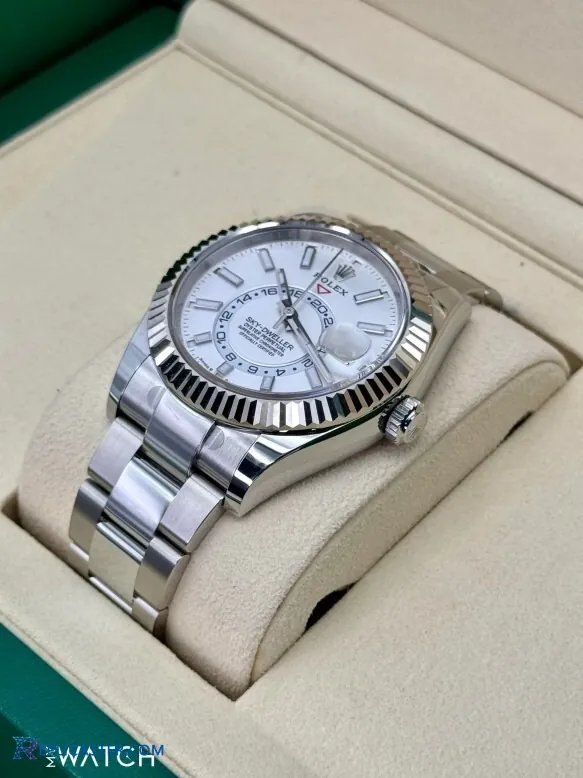 Rolex Sky-Dweller 42mm crown and side detail